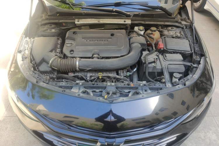 Used Chevrolet Malibu XL 2020 Redline 550T Automatic Sport Edition Engine Bay