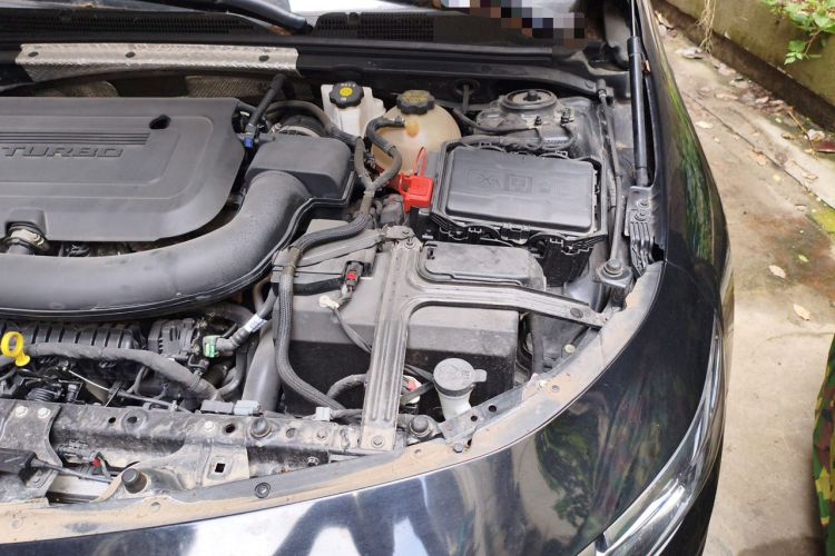 Used Chevrolet Malibu XL 2020 Redline 550T Automatic RuiLian Edition Engine Bay Left