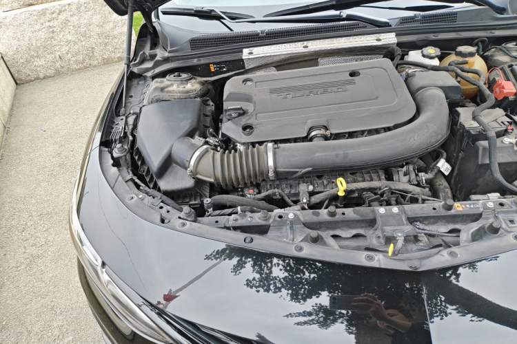 Used Chevrolet Malibu XL 2020 Redline 550T Automatic RuiLian Edition Engine Bay Right