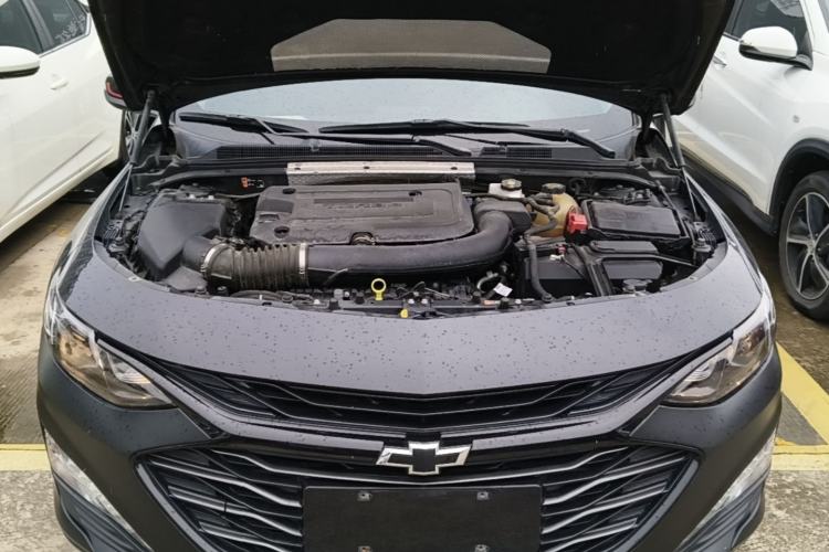 Used Chevrolet Malibu XL 2020 Redline 550T Automatic Sport Edition Engine Bay