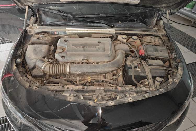 Used Chevrolet Malibu XL 2020 Redline 550T Automatic Sport Edition Engine Bay