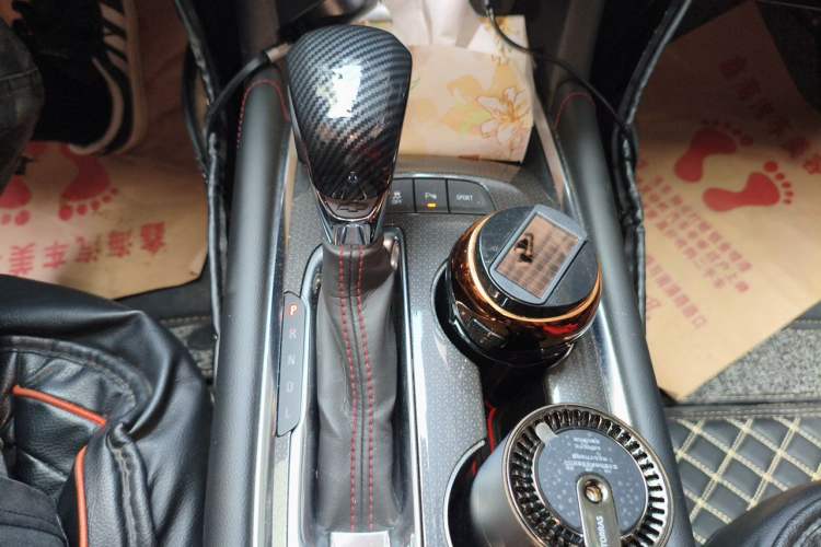 Used Chevrolet Malibu XL 2020 Redline 550T Automatic RuiLian Edition Gear Lever
