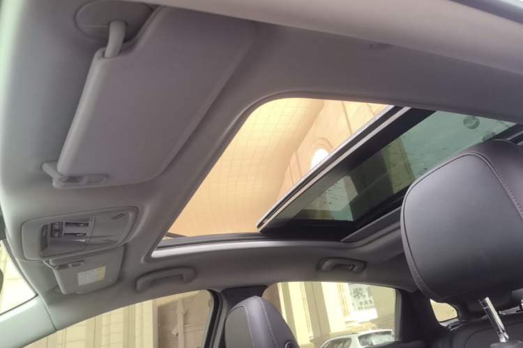 Used Chevrolet Malibu XL 2020 Redline 550T Automatic Sport Edition Headliner