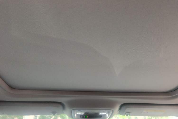 Used Chevrolet Malibu XL 2020 Redline 550T Automatic Sport Edition Headliner