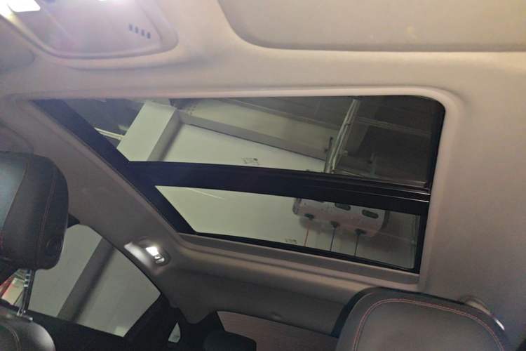 Used Chevrolet Malibu XL 2020 Redline 550T Automatic Sport Edition Headliner