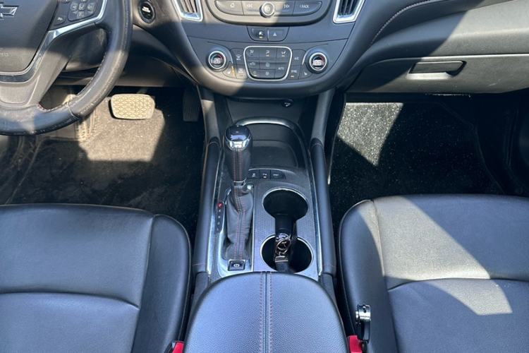 Used Chevrolet Malibu XL 2020 Redline 550T Automatic Sport Edition Interior 5