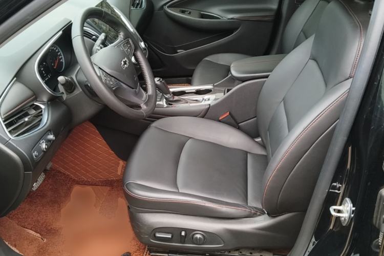 Used Chevrolet Malibu XL 2020 Redline 550T Automatic Sport Edition Left Front Seat