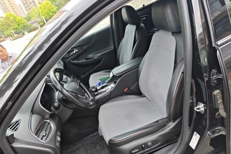 Used Chevrolet Malibu XL 2020 Redline 550T Automatic RuiLian Edition Left Front Seat