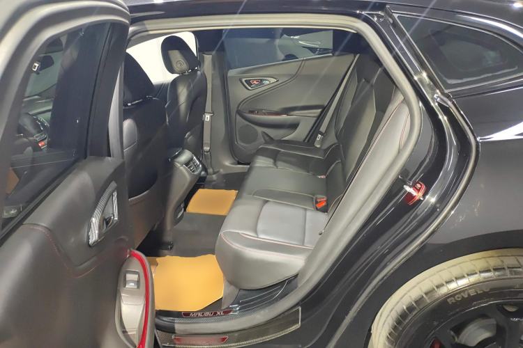 Used Chevrolet Malibu XL 2020 Redline 550T Automatic Sport Edition Left Rear Seat