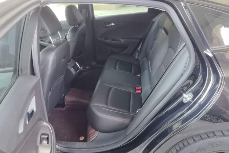 Used Chevrolet Malibu XL 2020 Redline 550T Automatic Sport Edition Left Rear Seat
