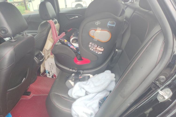 Used Chevrolet Malibu XL 2020 Redline 550T Automatic Sport Edition Left Rear Seat