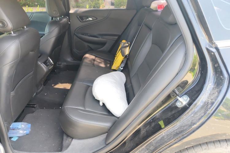 Used Chevrolet Malibu XL 2020 535T CVT Sharp Edition Left Rear Seat