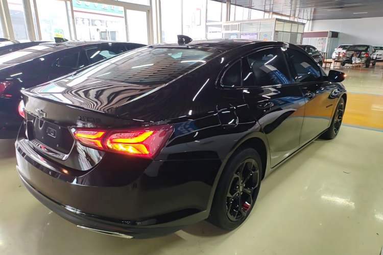 Used Chevrolet Malibu XL 2020 Redline 550T Automatic RuiLian Edition Rear Right 45 Deg