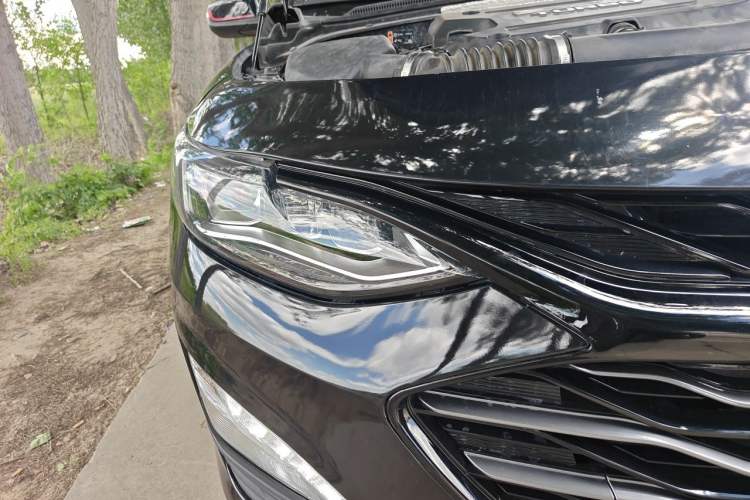 Used Chevrolet Malibu XL 2020 Redline 550T Automatic Sport Edition Right Front Headlight