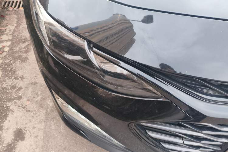 Used Chevrolet Malibu XL 2020 Redline 550T Automatic Sport Edition Right Front Headlight