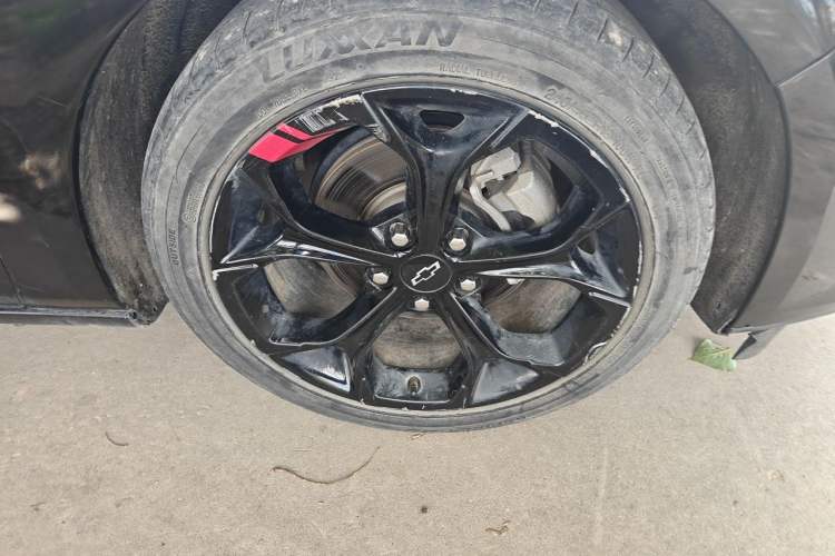 Used Chevrolet Malibu XL 2020 Redline 550T Automatic Sport Edition Right Front Wheel Hub