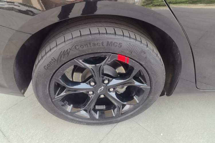 Used Chevrolet Malibu XL 2020 Redline 550T Automatic Sport Edition Right Rear Wheel Hub