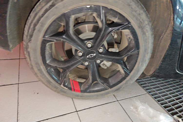 Used Chevrolet Malibu XL 2020 Redline 550T Automatic Sport Edition Right Rear Wheel Hub