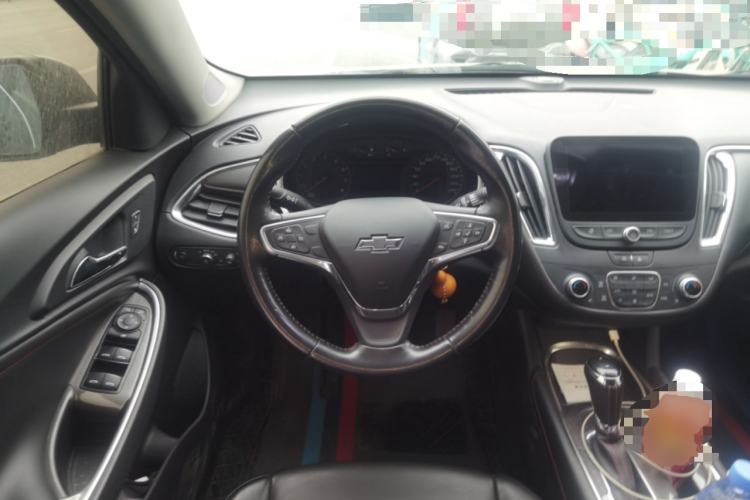 Used Chevrolet Malibu XL 2020 Redline 550T Automatic Sport Edition Steering Wheel