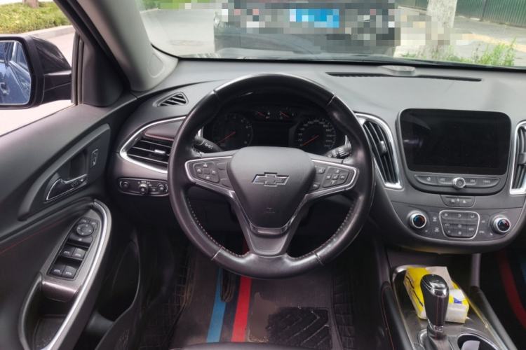 Used Chevrolet Malibu XL 2020 Redline 550T Automatic Sport Edition Steering Wheel
