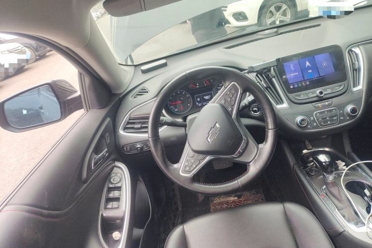 Used Chevrolet Malibu XL 2020 Redline 550T Automatic Sport Edition Steering Wheel