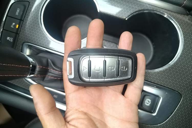 Used Chevrolet Malibu XL 2020 Redline 550T Automatic Sport Edition Vehicle Key