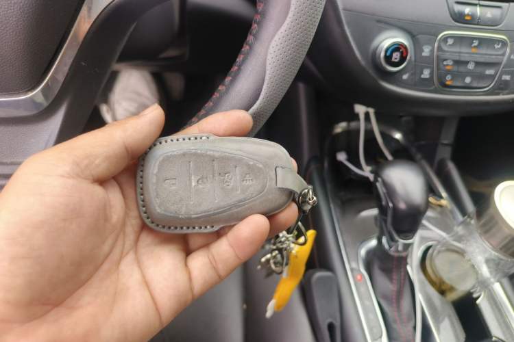 Used Chevrolet Malibu XL 2020 Redline 550T Automatic Sport Edition Vehicle Key