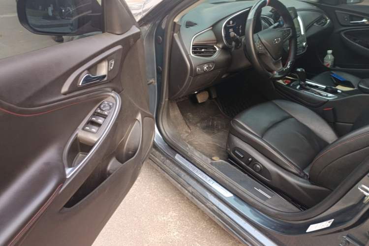 Used Chevrolet Malibu XL 2020 Redline 550T Automatic RuiLian Edition Driver Seat