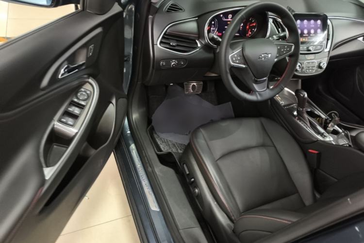 Used Chevrolet Malibu XL 2020 Redline 550T Automatic RuiLian Edition Driver Seat