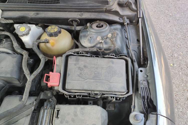 Used Chevrolet Malibu XL 2020 Redline 550T Automatic RuiLian Edition Engine Bay Left