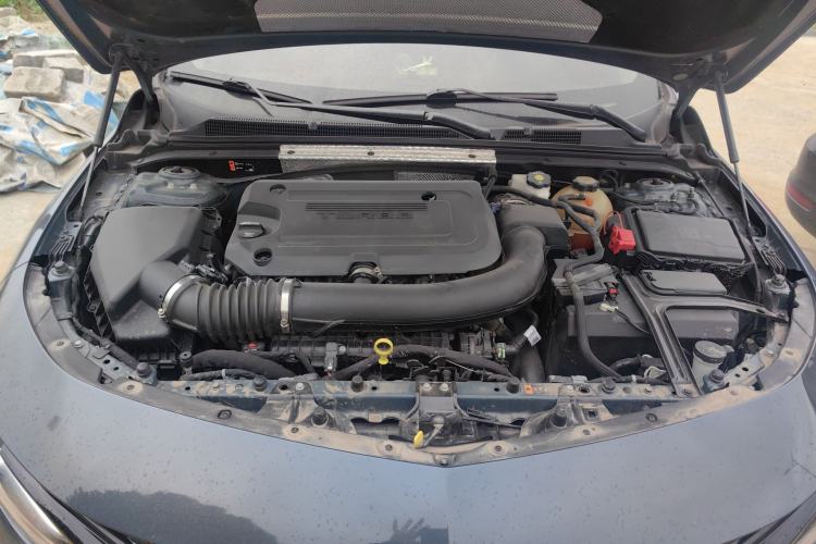Used Chevrolet Malibu XL 2020 Redline 550T Automatic RuiLian Edition Engine Bay