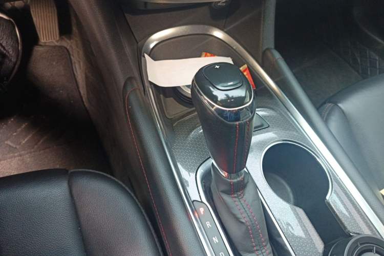 Used Chevrolet Malibu XL 2020 Redline 550T Automatic RuiLian Edition Gear Lever