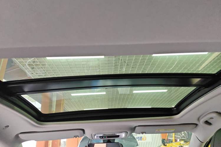 Used Chevrolet Malibu XL 2020 535T CVT Sharp Edition Headliner