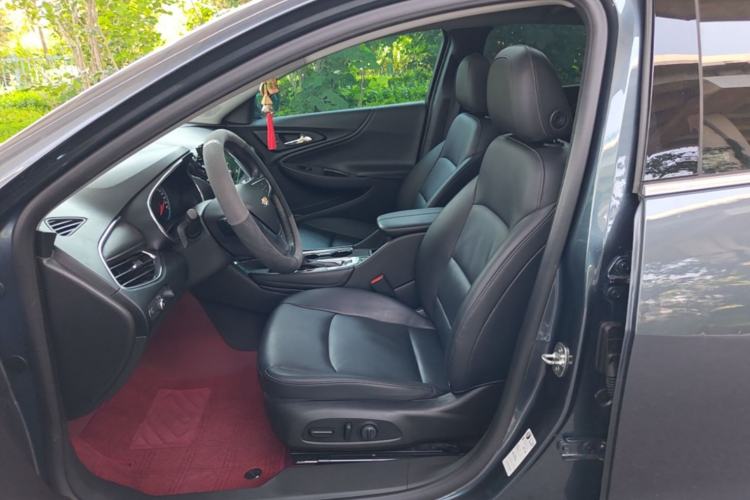 Used Chevrolet Malibu XL 2020 535T CVT Sharp Edition Left Front Seat