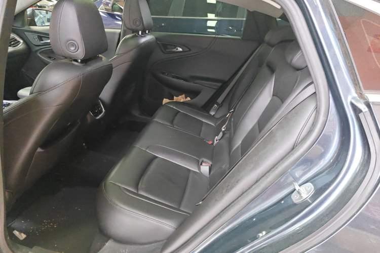 Used Chevrolet Malibu XL 2020 535T CVT Sharp Edition Left Rear Seat