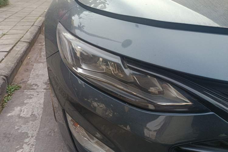 Used Chevrolet Malibu XL 2020 Redline 550T Automatic RuiLian Edition Right Front Headlight