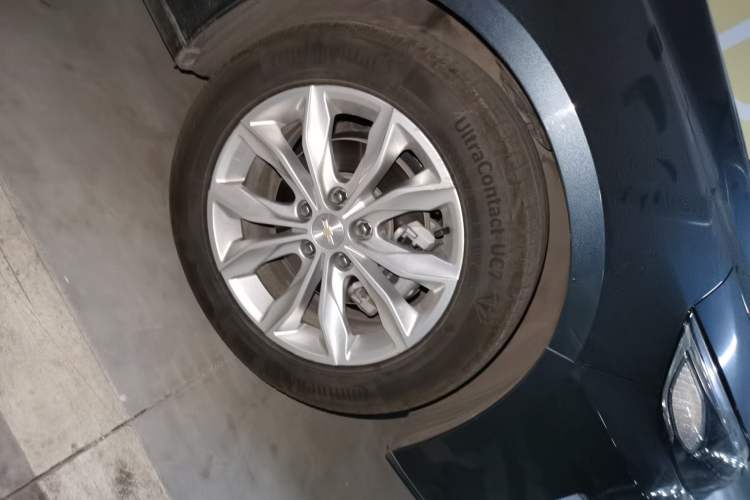 Used Chevrolet Malibu XL 2020 535T CVT Sharp Edition Right Front Wheel Hub