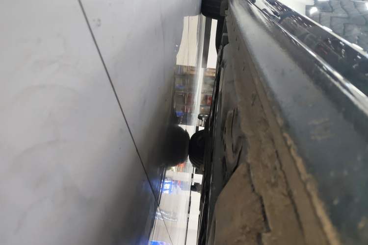 Used Chevrolet Malibu XL 2020 535T CVT Sharp Edition Right Side Sill