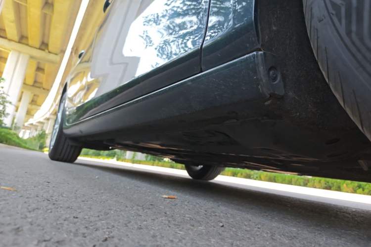 Used Chevrolet Malibu XL 2020 535T CVT Sharp Edition Right Side Sill