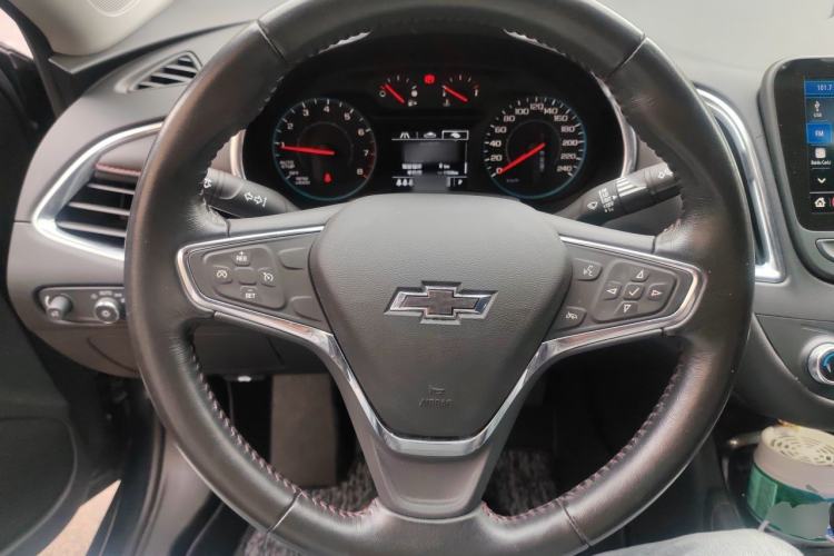 Used Chevrolet Malibu XL 2020 Redline 550T Automatic Sport Edition Steering Wheel