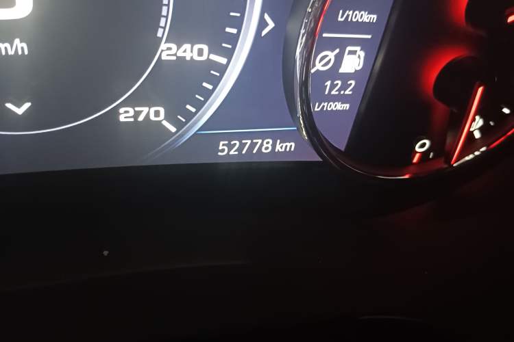 Used Chevrolet Malibu XL 2020 Redline 550T Automatic RuiLian Edition Odometer Close Up