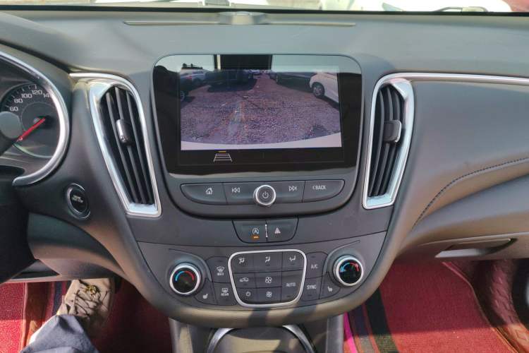 Used Chevrolet Malibu XL 2020 535T CVT Sharp Edition Audio And AC Panel