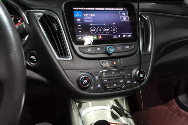 Used Chevrolet Malibu XL 2020 Redline 550T Automatic RuiLian Edition Audio And AC Panel