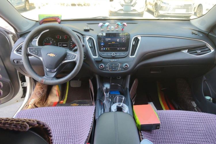 Used Chevrolet Malibu XL 2020 535T CVT Sharp Edition Center Console