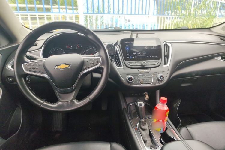Used Chevrolet Malibu XL 2020 535T CVT Sharp Edition Center Console