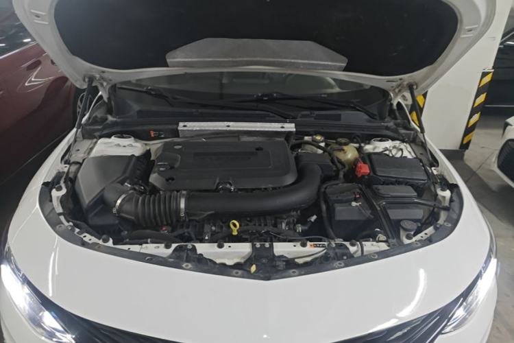 Used Chevrolet Malibu XL 2020 Redline 550T Automatic Sport Edition Engine Bay