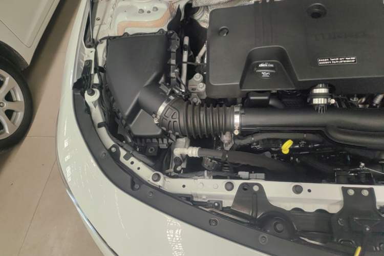 Used Chevrolet Malibu XL 2020 535T CVT Sharp Edition Engine Bay Right