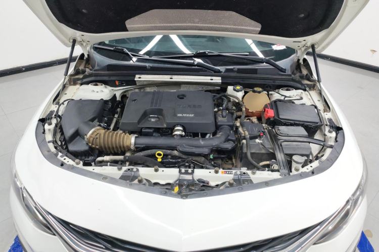 Used Chevrolet Malibu XL 2020 535T CVT RuiLian Edition Engine Bay