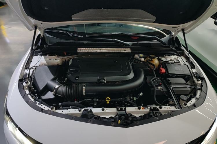 Used Chevrolet Malibu XL 2020 Redline 550T Automatic RuiLian Edition Engine Bay