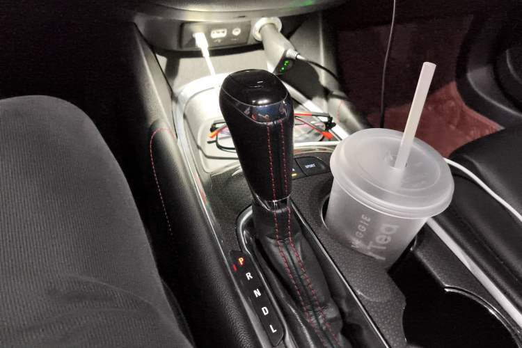 Used Chevrolet Malibu XL 2020 Redline 550T Automatic RuiLian Edition Gear Lever